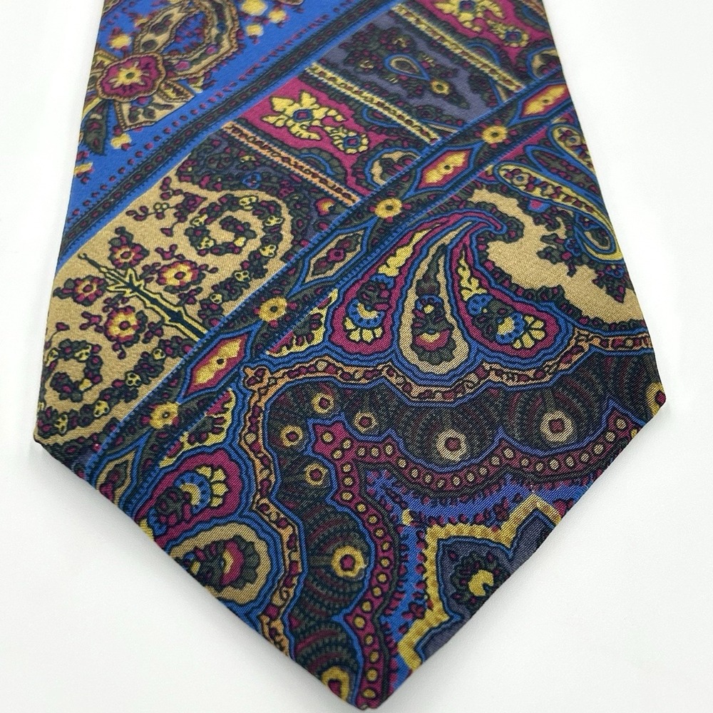 Tino Congiu 100% Silk Men's Neck Tie 70's Paisley 3.25 Width 58 Length RARE